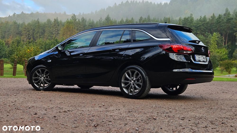 Opel Astra 1.6 D (CDTI) Sports Tourer Dynamic - 4