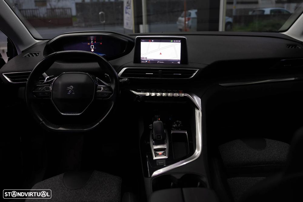 Peugeot 3008 PureTech 130 Stop & Start GPF EAT8 Crossway - 2