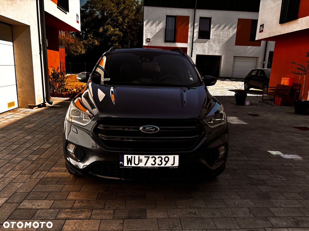 Ford Kuga 2.0 TDCi AWD ST-Line - 4