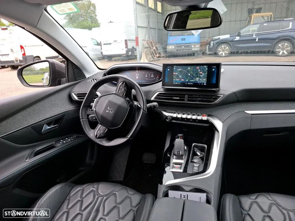 Peugeot 5008 1.2 PureTech Allure EAT8 - 4