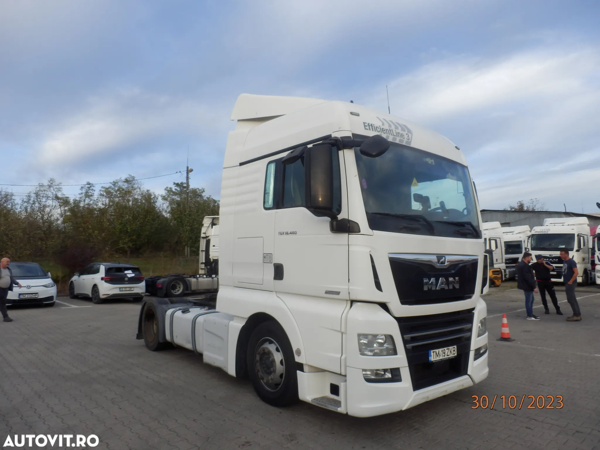 MAN MAN TGX 18.460 MEGA - Low Deck - 13