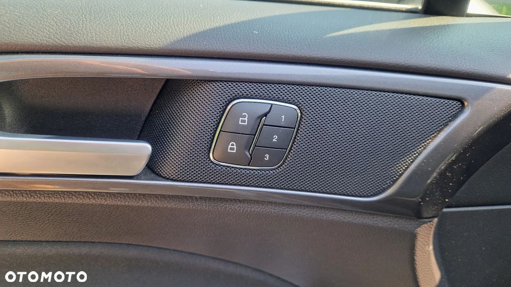 Ford Mondeo 2.0 EcoBlue Titanium - 13