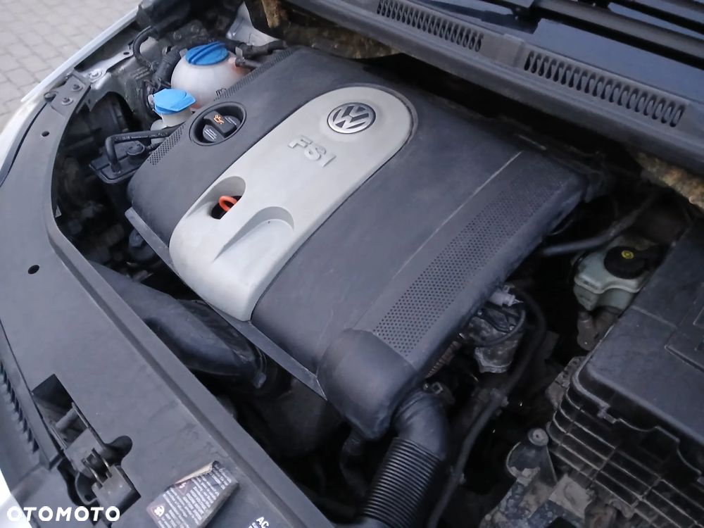 Volkswagen Golf Plus - 22