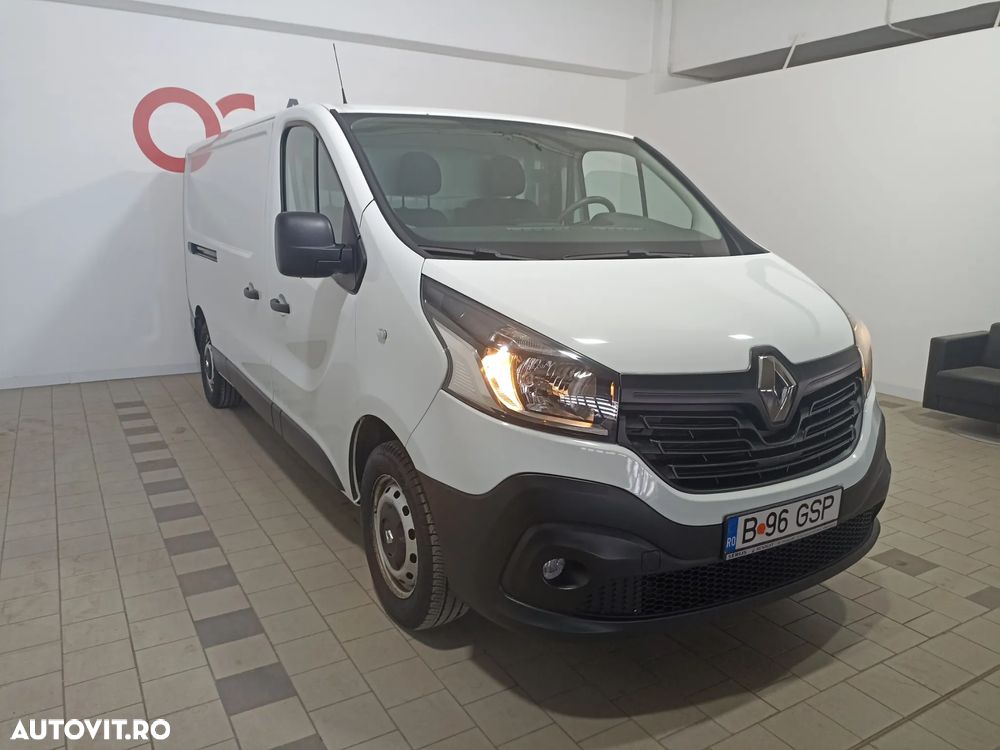 Renault Trafic - 6