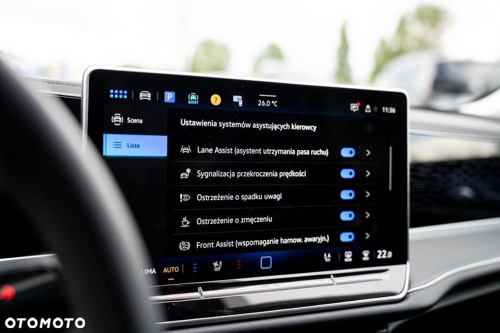 Volkswagen Passat Variant - 13