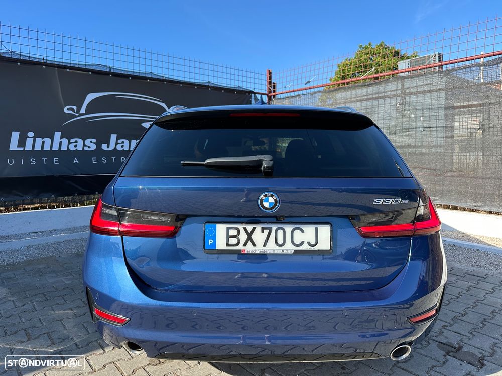 BMW 330 e Touring Line Sport Auto - 3