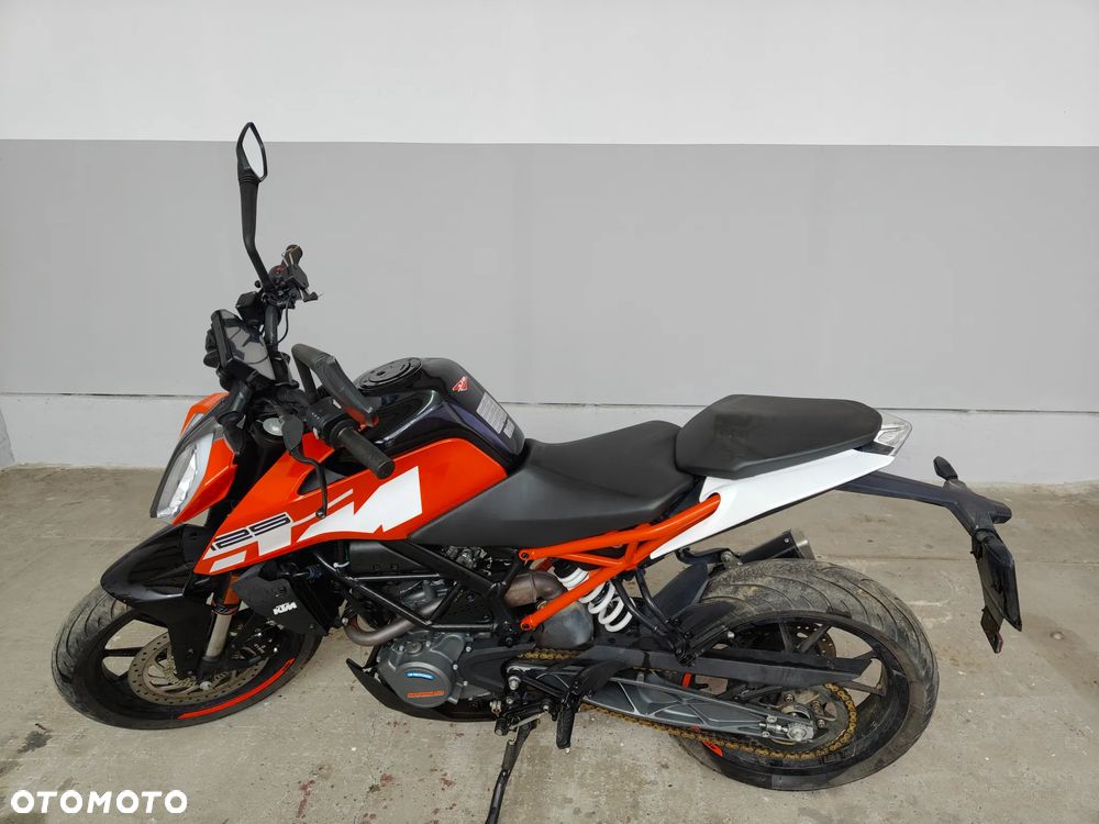 KTM Duke 125 - 3