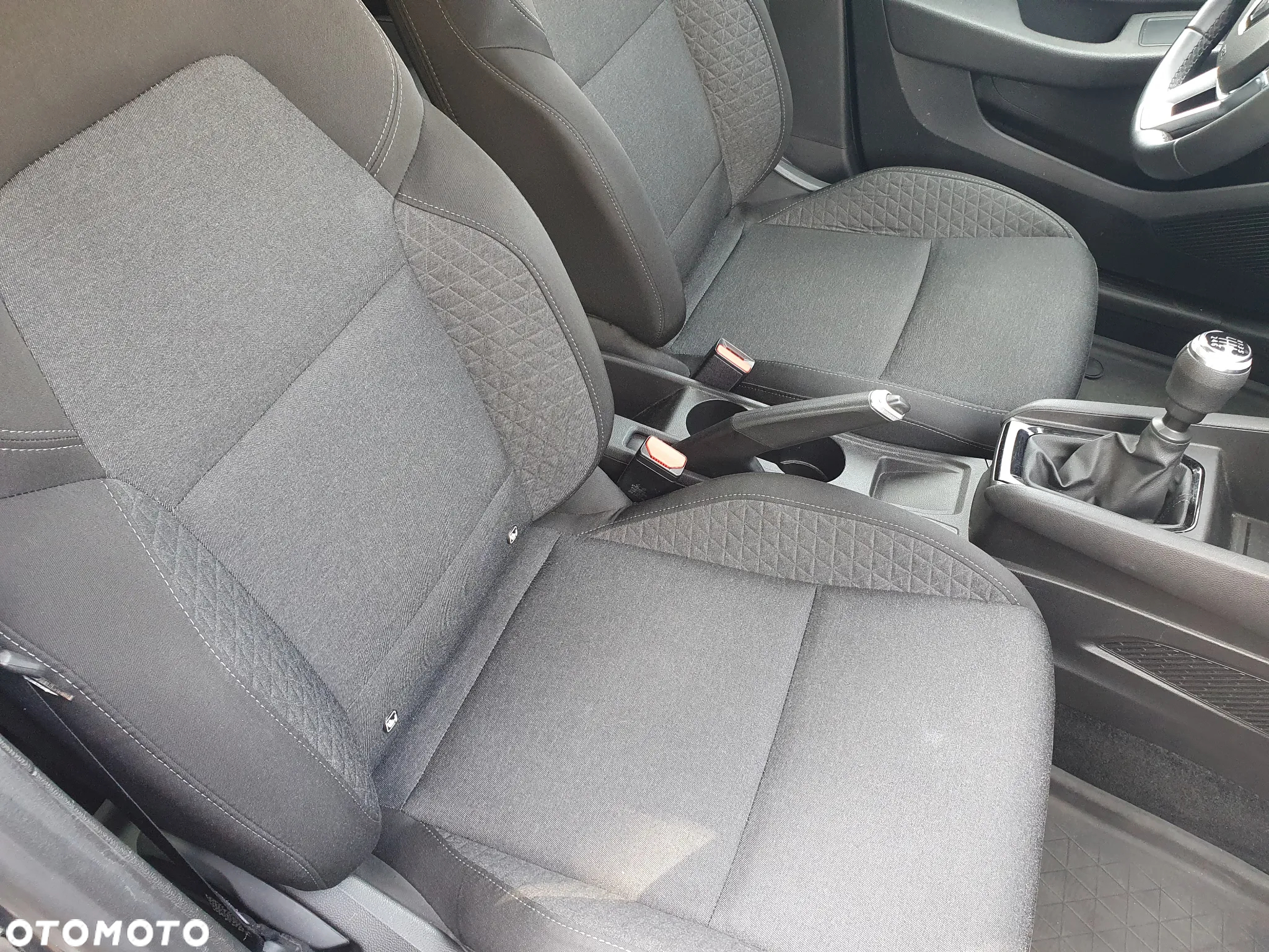 Renault Clio 1.0 TCe Zen - 10