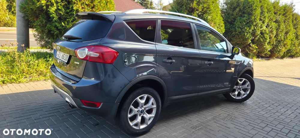 Ford Kuga - 12