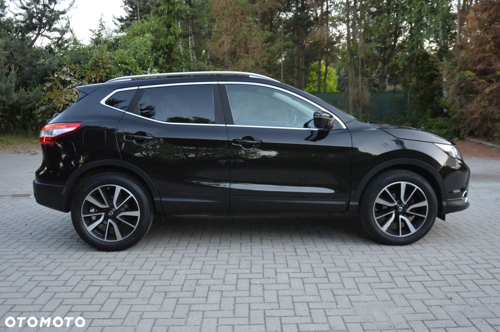 Nissan Qashqai 1.6 DCi Tekna+ - 6