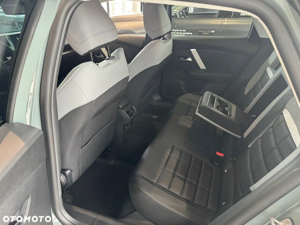 Citroën C4 1.2 mHEV Max eDCT6 - 5
