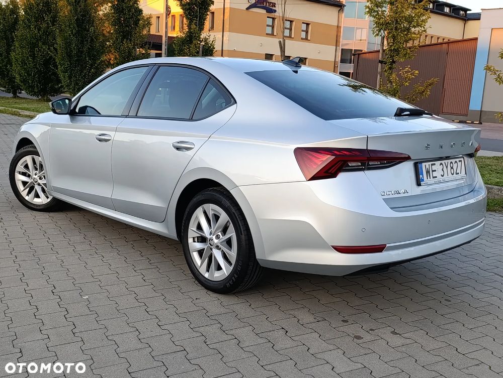 Skoda Octavia 1.5 TSI ACT Ambition - 4