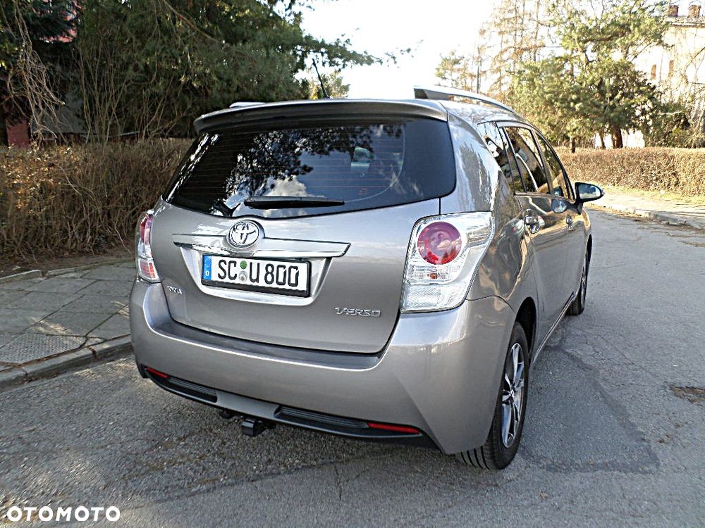 Toyota Verso 1.8 7-Sitzer Edition S+ - 32