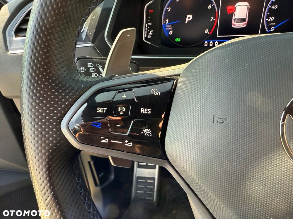 Volkswagen Tiguan - 19