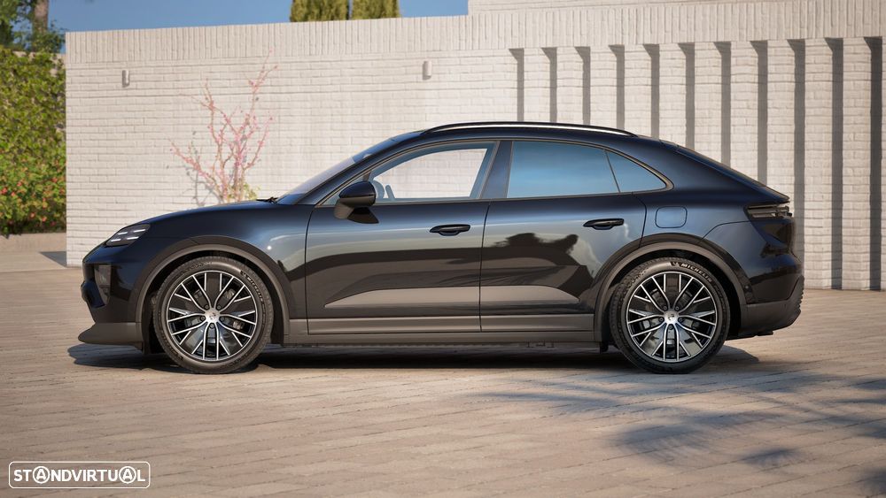 Porsche Macan Electric 4 - 2