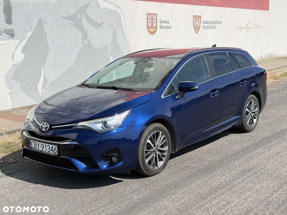 Toyota Avensis - 2