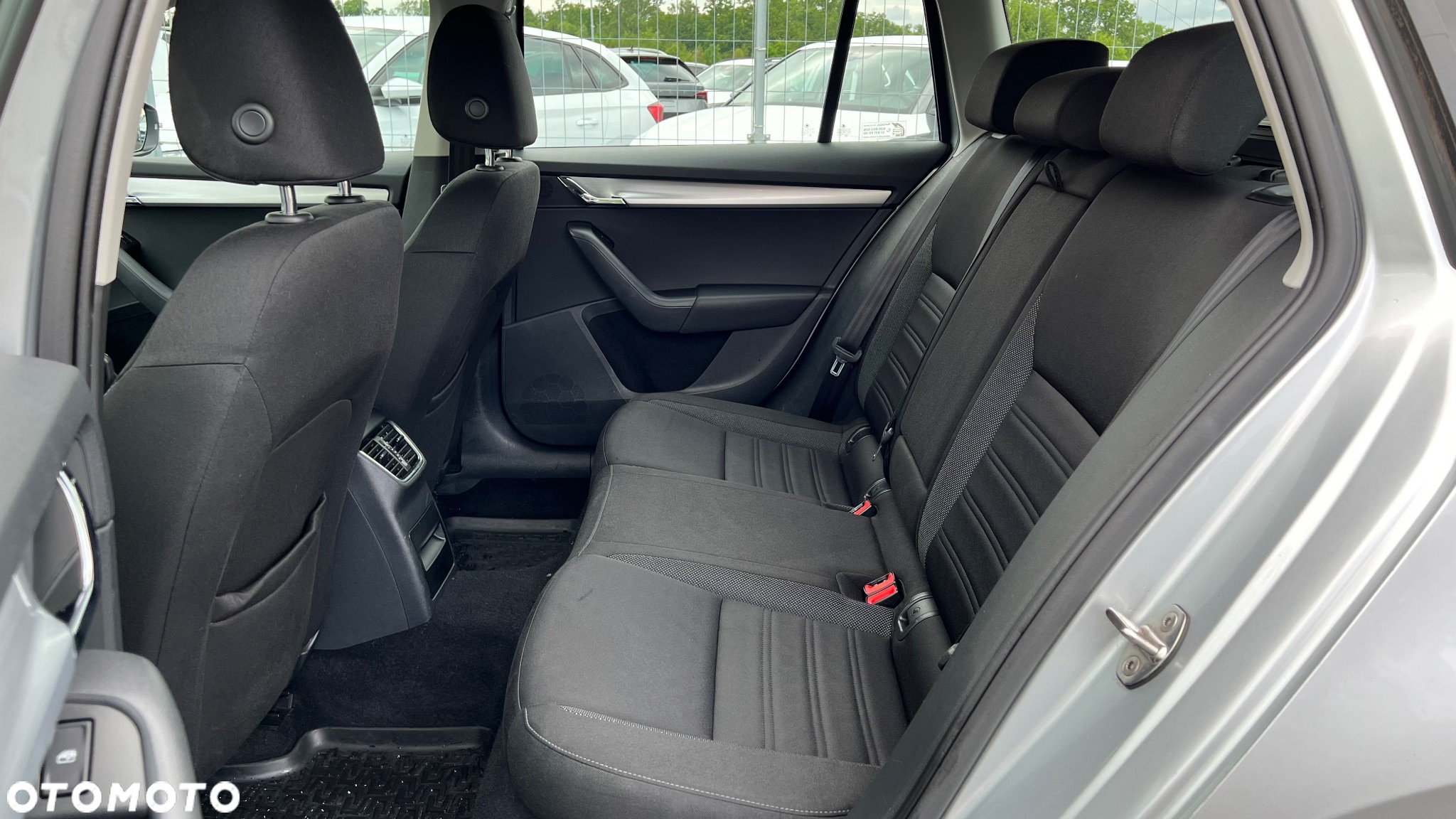 Skoda Octavia 2.0 TDI Ambition - 6