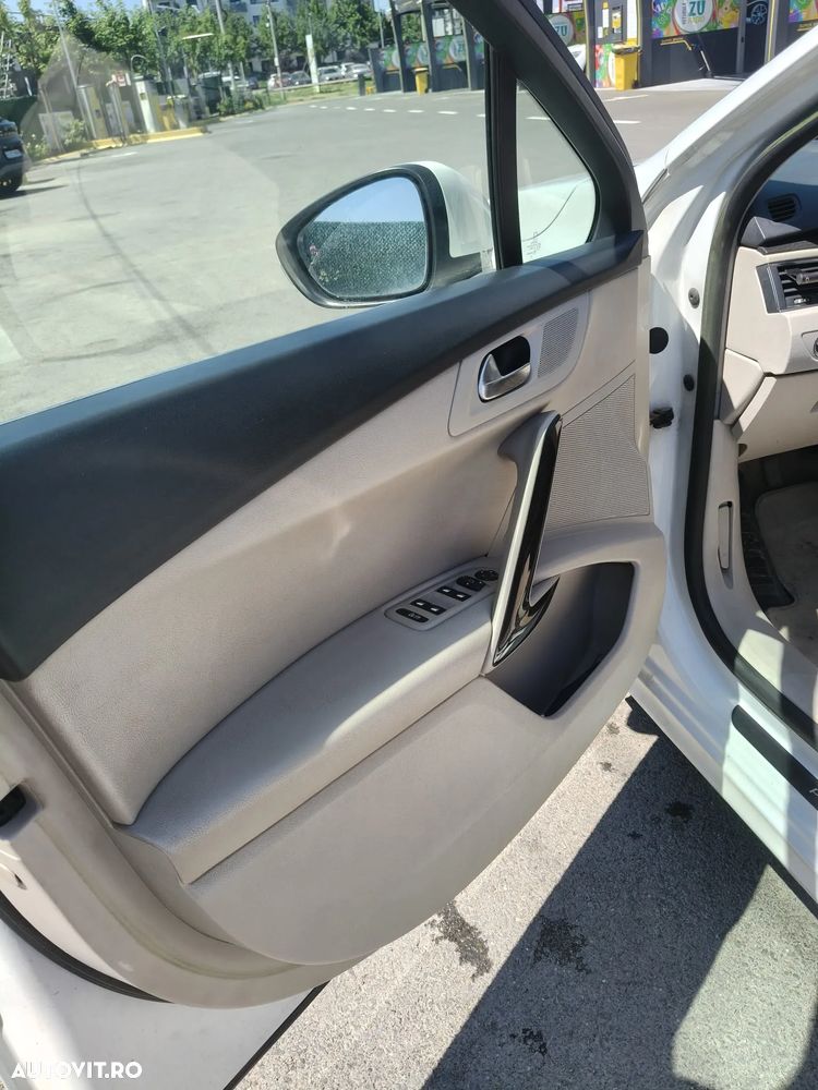 Peugeot 508 Hybrid 2.0 HDI 163cp + 37cp electric Allure - 13