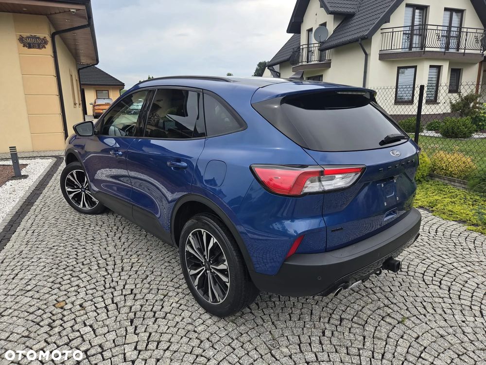 Ford Kuga 2.0 EcoBoost 4x4 Titanium - 22