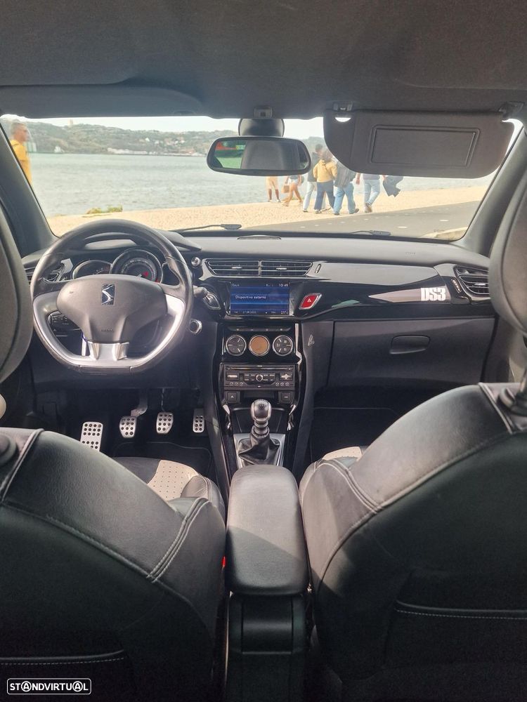 Citroën DS3 1.6 THP Sport Chic - 11