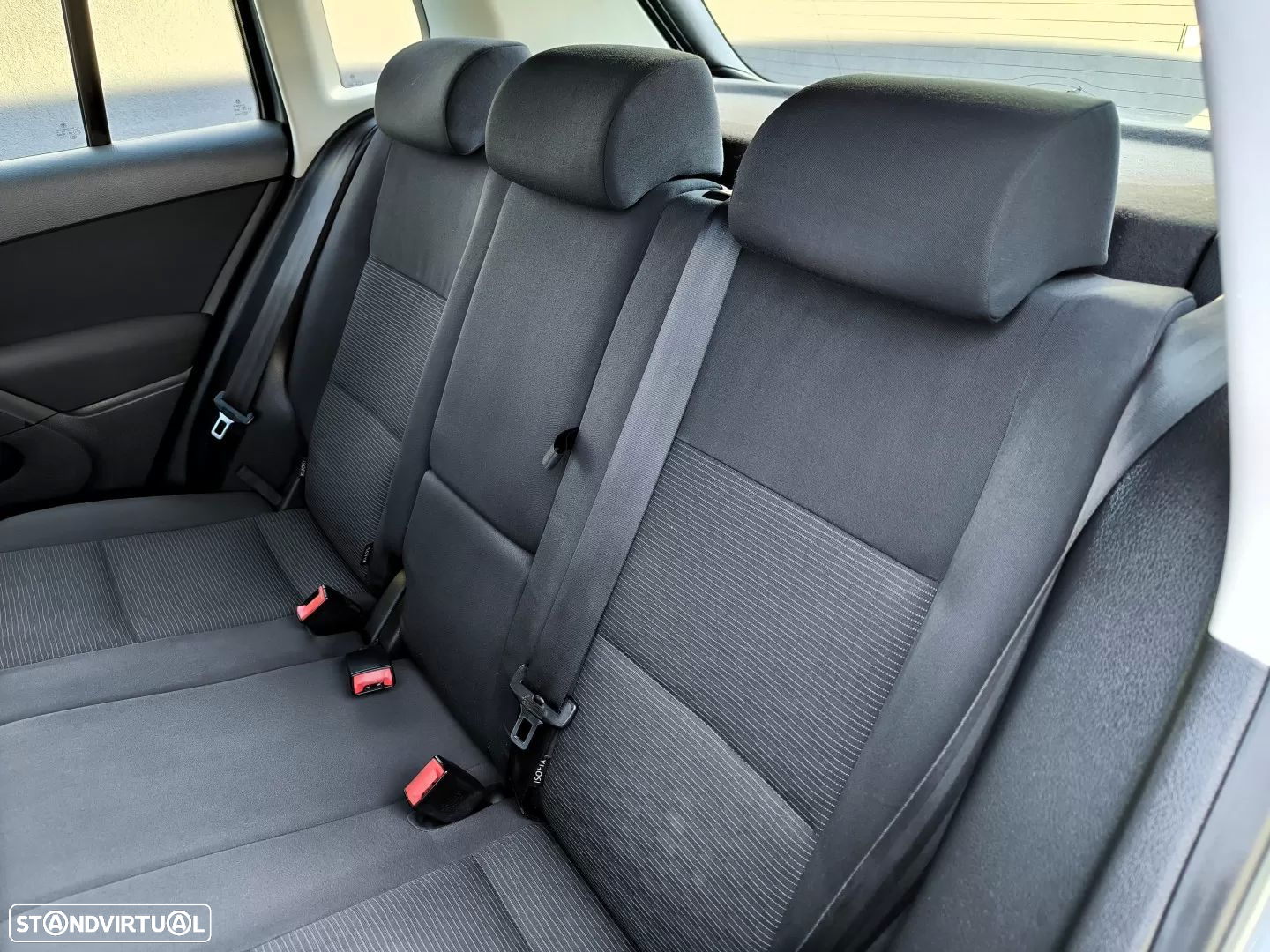 VW Tiguan 2.0 TDI Trend BlueMotion - 20