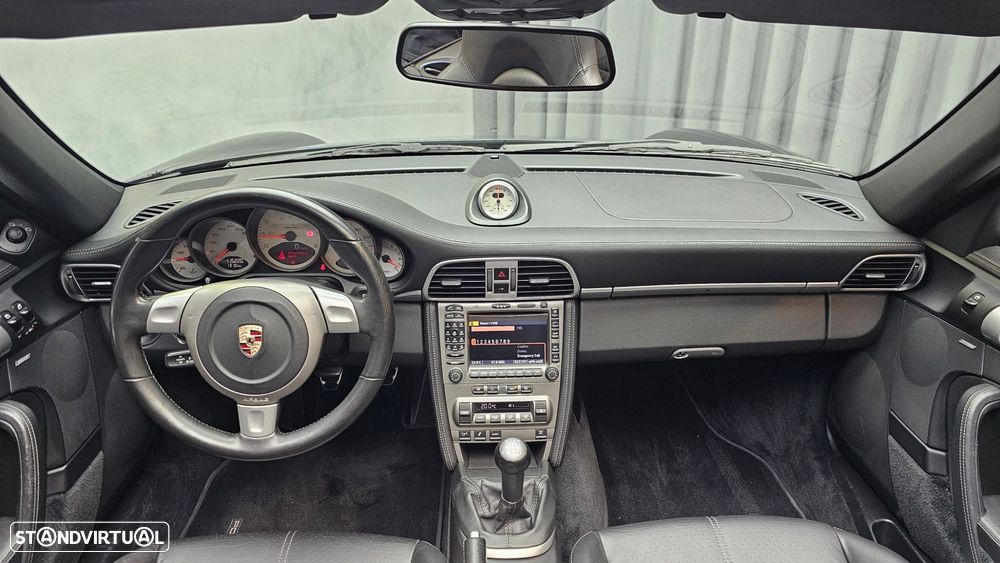Porsche 911 (997) Carrera 4 S Cabriolet - 15