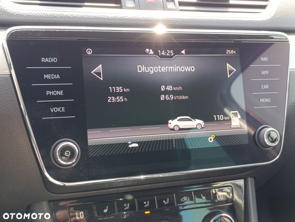 Skoda Superb 1.5 TSI Ambition DSG - 35
