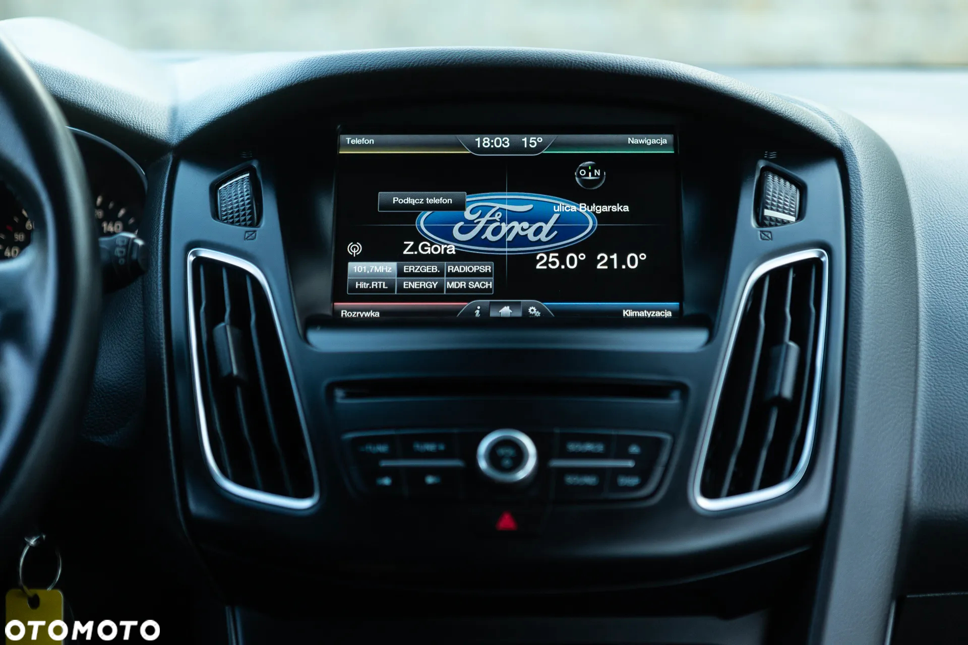 Ford Focus - 30