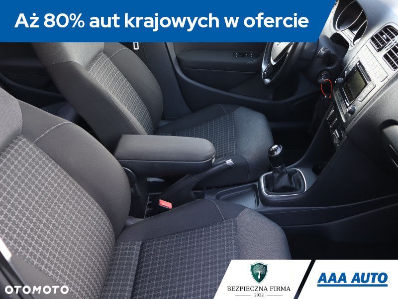 Volkswagen Polo - 10
