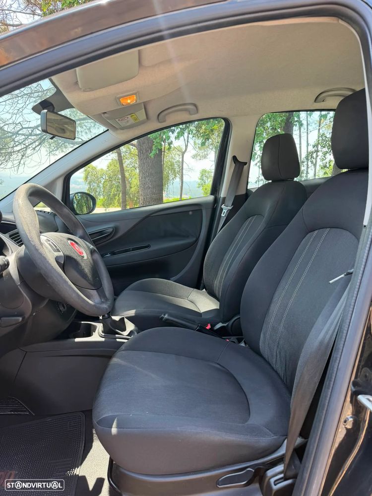 Fiat Punto 1.2 Young S&S - 6