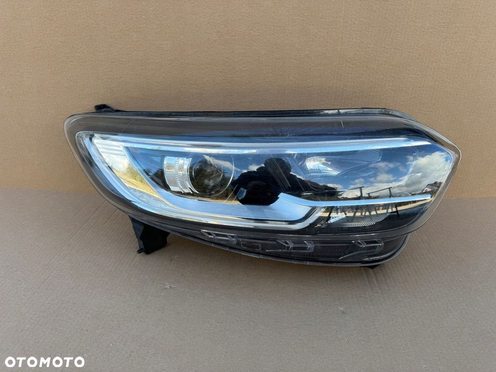 LAMPA RENAULT KADJAR I 2015-2018 PRAWA PRZÓD PRZEDNIA - 1