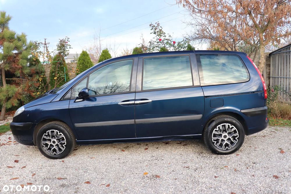 Citroën C8 2.2 HDi Confort - 2