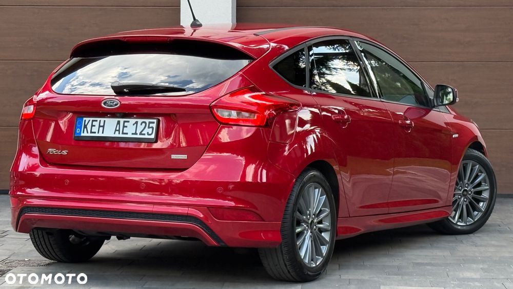Ford Focus 1.0 EcoBoost Start-Stopp-System ST-LINE DESIGN - 23