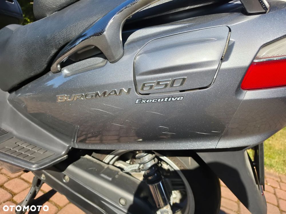 Suzuki Burgman - 11