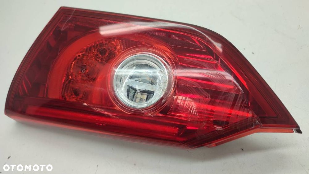 LAMPA TYŁ PRAWA KLAPY EUROPA INFINITI Q50 2015 - 1