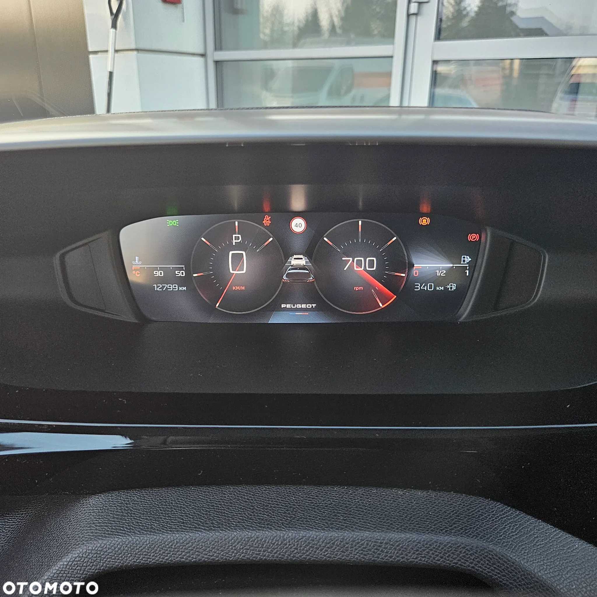 Peugeot 308 1.2 PureTech Allure S&S EAT8 - 12