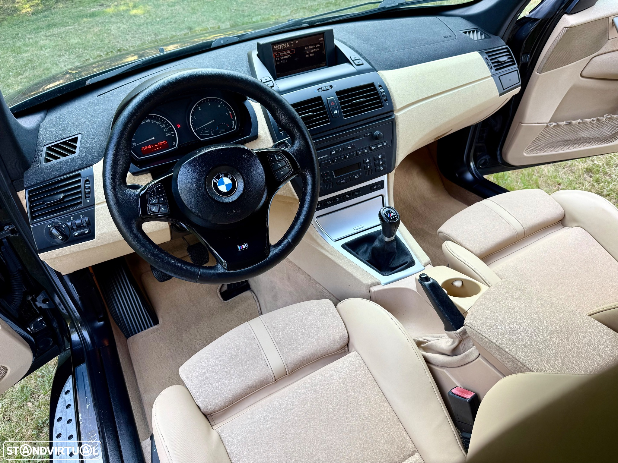 BMW X3 2.0 d - 37