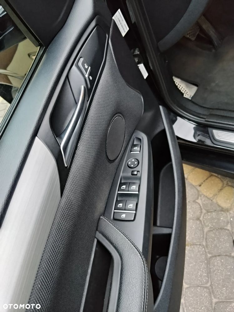 BMW X4 xDrive20d - 16