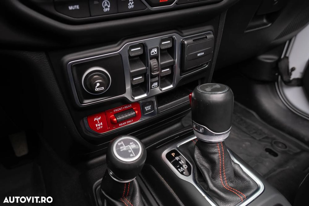 Jeep Wrangler 2.0 Turbo AT8 Rubicon - 23