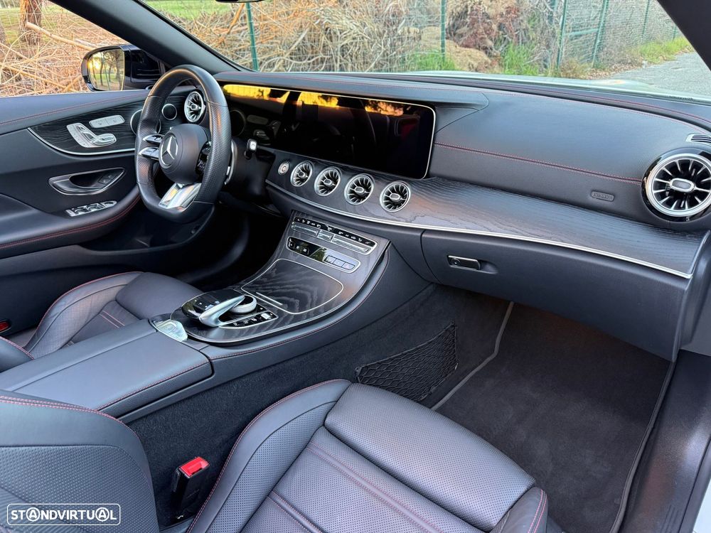 Mercedes-Benz E 53 AMG 4Matic+ - 32