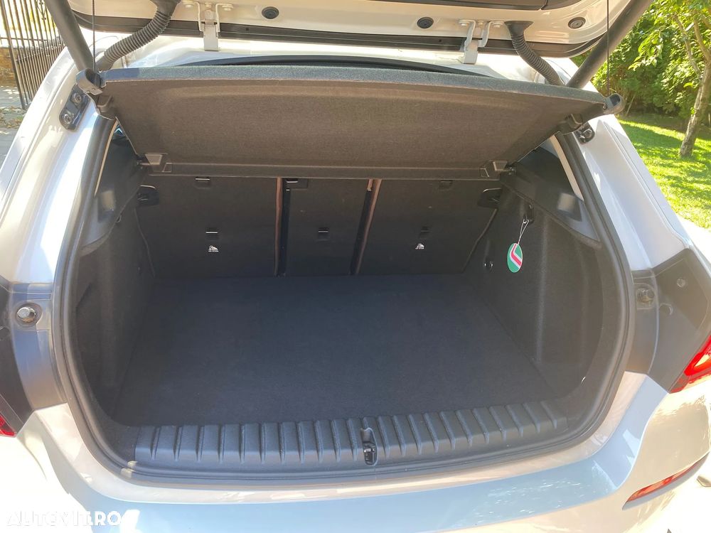BMW Seria 1 118d Aut. Luxury Line - 27