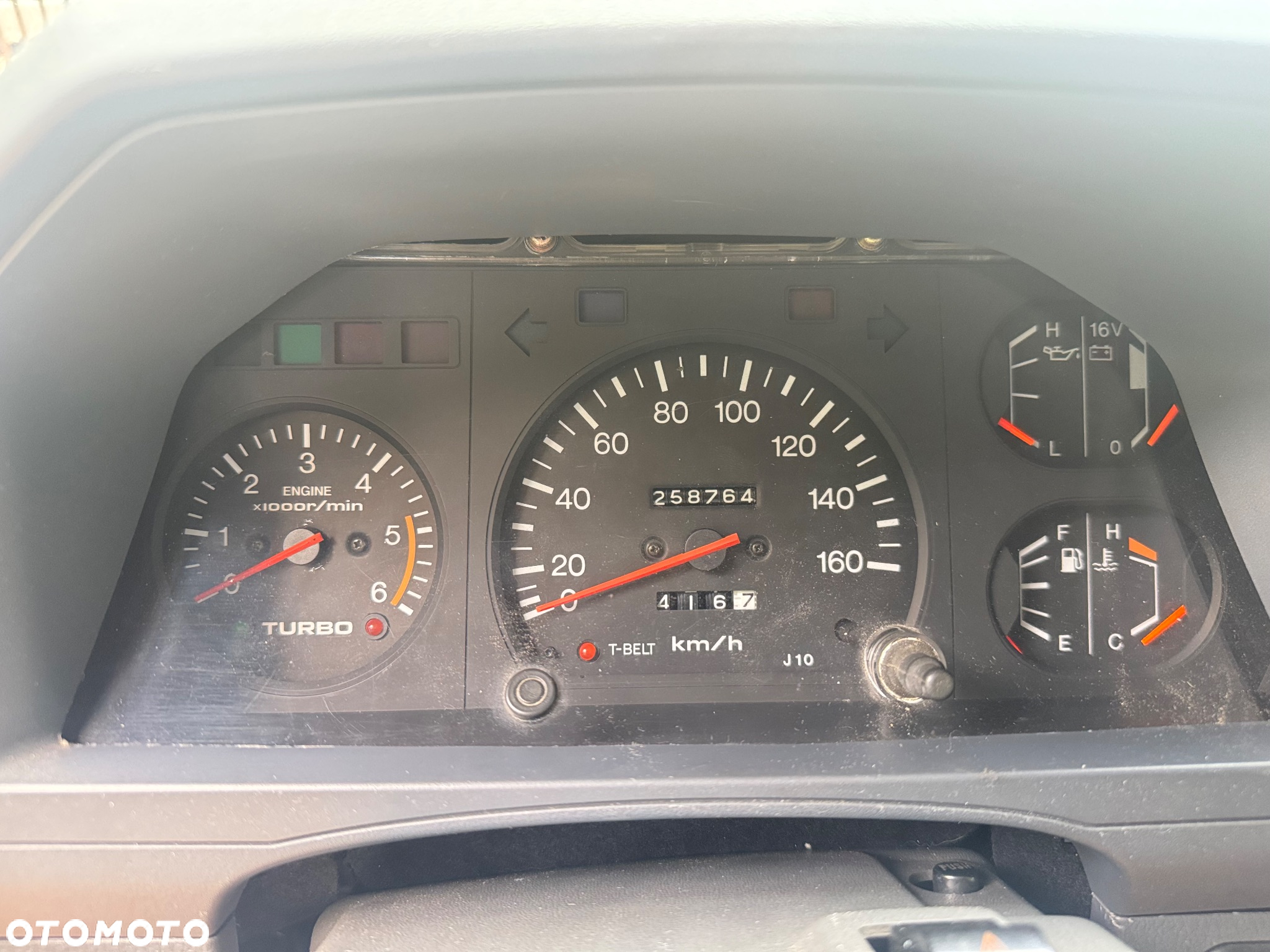 Toyota Land Cruiser - 7