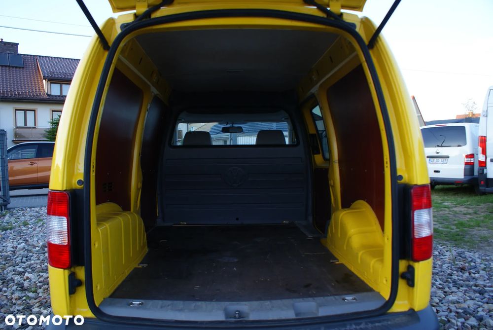 Volkswagen Caddy Maxi - 15