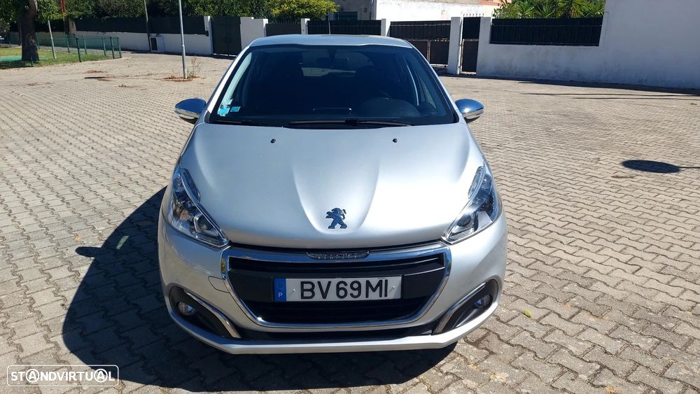 Peugeot 208 82 VTI Style - 24