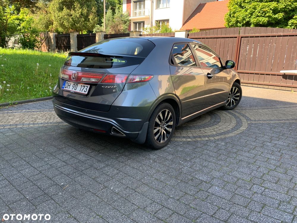 Honda Civic 1.8i-VTEC Sport - 6