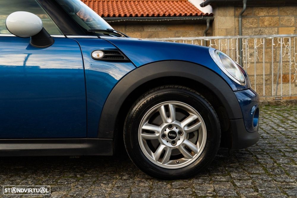 MINI 3 Portas One 1.6 - 20