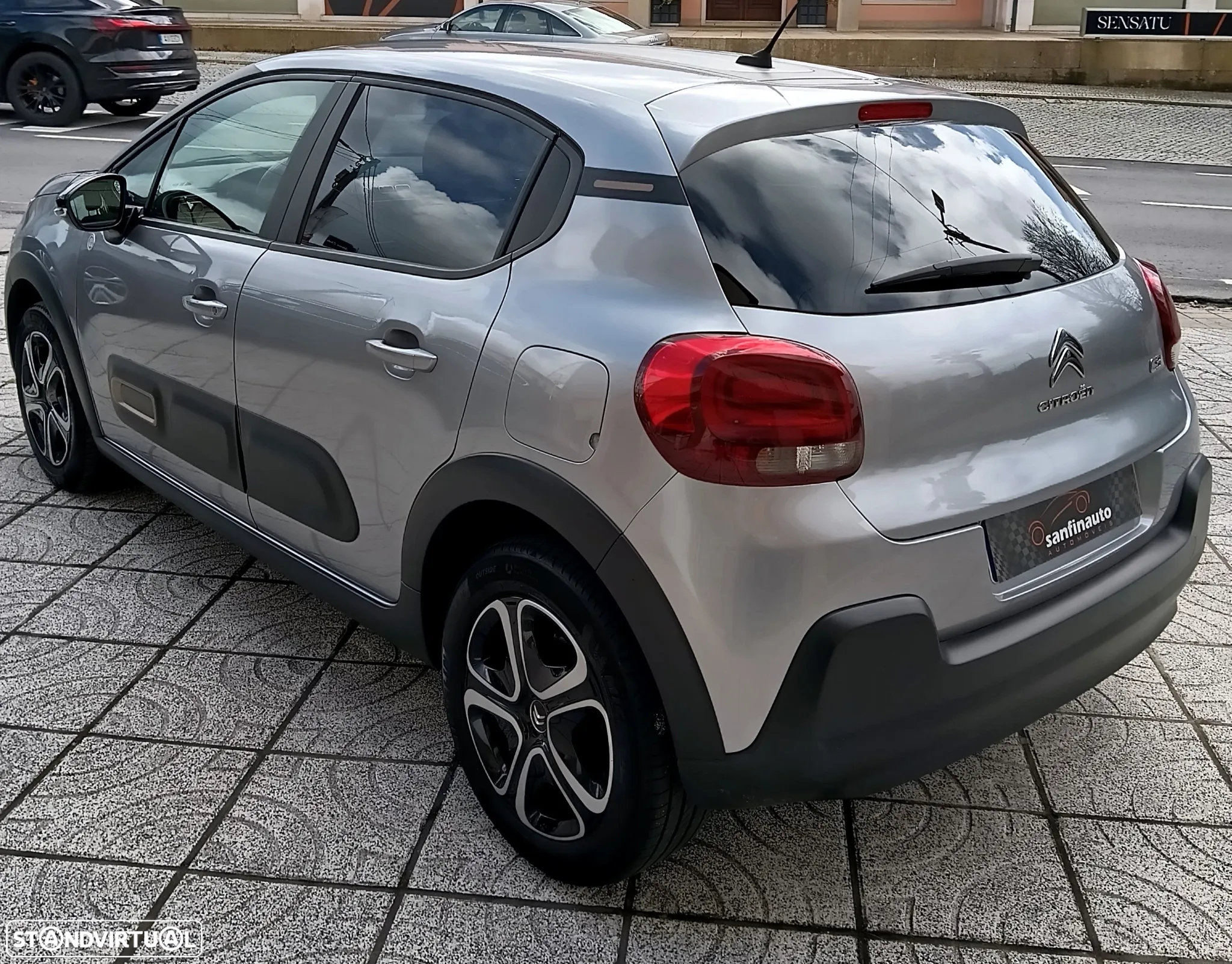 Citroën C3 1.2 PureTech C-Series - 10