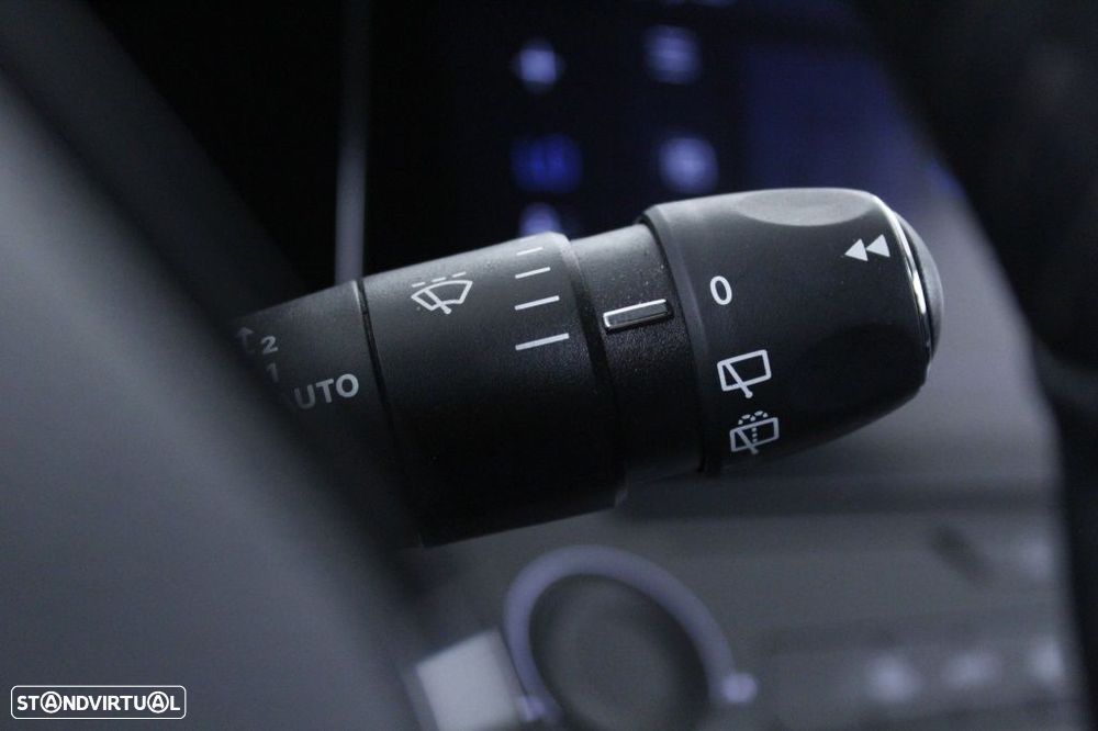 Peugeot 308 1.2 Hybrid Style e-DCS6 - 26
