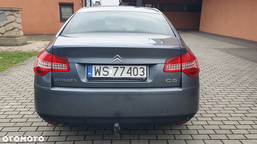Citroën C5 2.0 16V Confort - 16