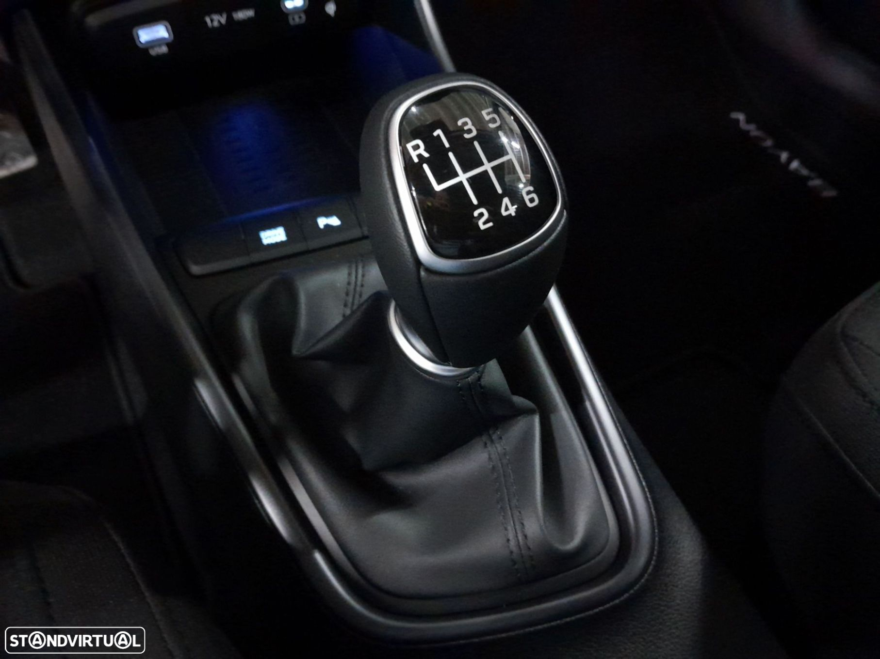Hyundai Bayon - 16